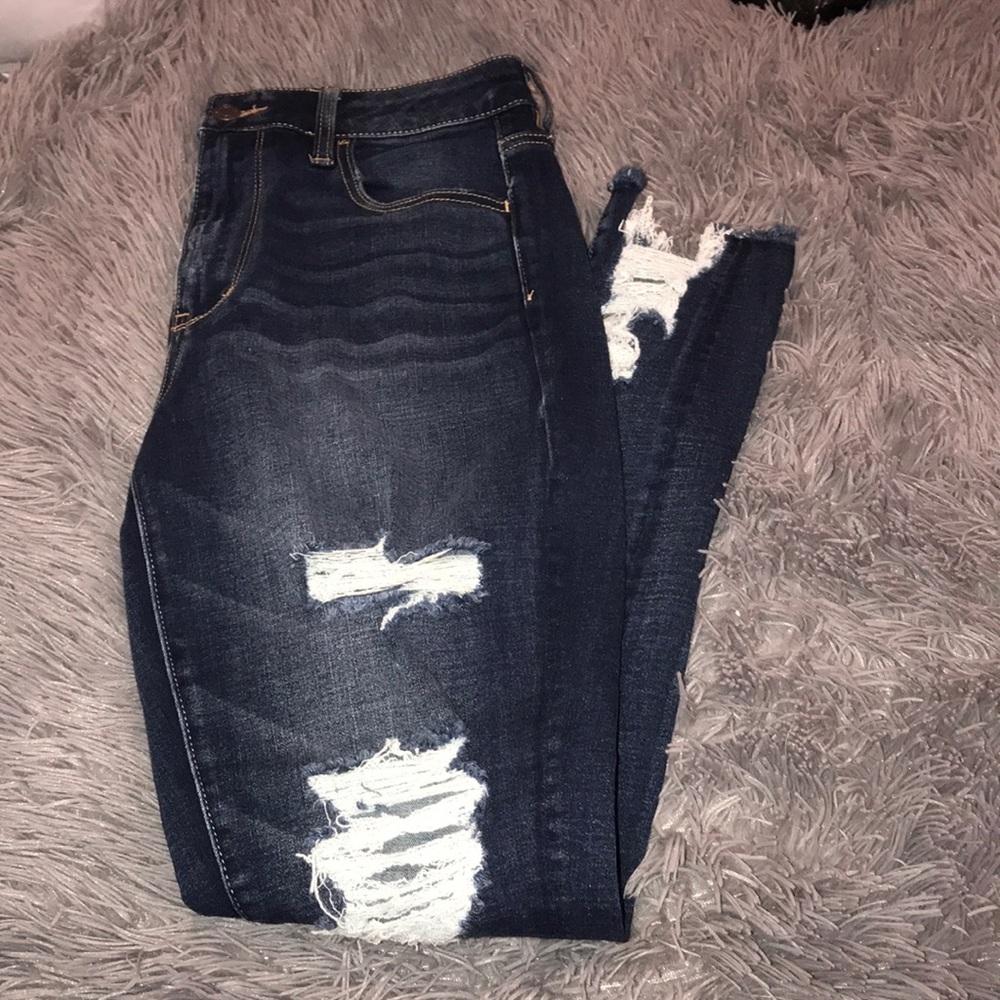 American eagle ripped jeans